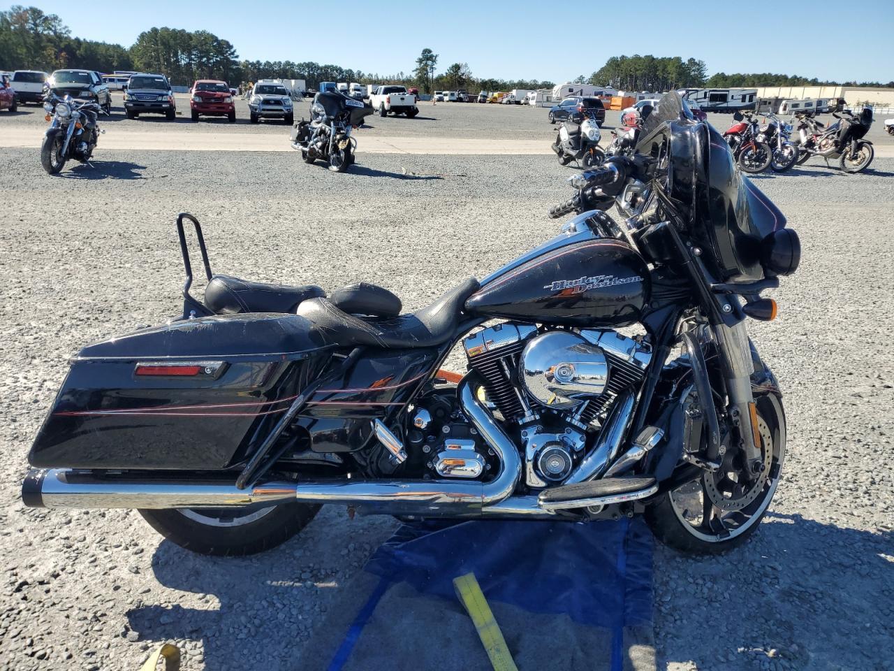 2014 Harley-Davidson FLHXS, Street Glide Special